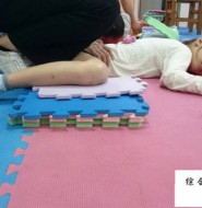 抓拍一组小萝莉软功训练!老狼只能竖起大拇指!【30P】