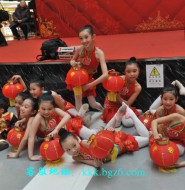 高清拍摄表演结束的loli白袜妹妹们!【9P】