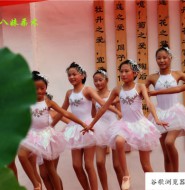 出售套图:一大波五年级女生的惊艳舞蹈!让你在喧嚣中得到片刻宁静!【77P】