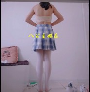 出售视频:穿白裤连袜的loli的实在内涵表演,小狼真的扛不住啊!【3V】