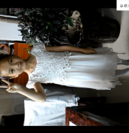 出售视频:闲的蛋疼网友在家高清拍摄白裤袜萝莉小妹妹!【4V】