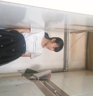 视频:好有表演才艺的白裤袜小萝莉妹妹,躲在暗室开启自嗨模式!