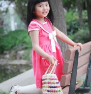 活捉一只白袜小可爱萝莉,哈哈!【8P】