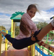 美少女在艺术体操训练【6P】