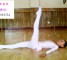 高清拍摄舞蹈培训班里的小萝莉穿白袜练习舞蹈基本功！【14P】
