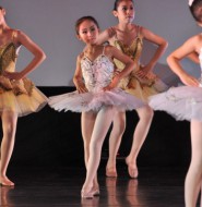 高端的拍摄手法,让萝莉栩栩如生就在你身边一样!!【18P】