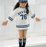 来点新鲜的,小女孩长筒袜展示!【10P】