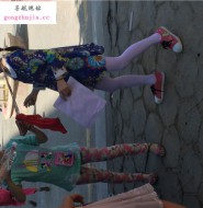 真正的街拍小学女生白丝袜!好美!【12P】